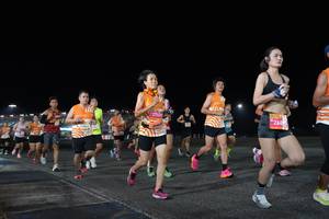BIB: 14541, 27549, 268
                            <button type="button" onclick="openModal(22862771)" class="btn btn-primary btn-sm float-right btn-popup" data-toggle="modal" data-target=".modal-high-quality">
                        <i class="fas fa-shopping-cart"></i> Add to Cart
                    </button>
                                            <button type="button" onclick="isThisMe(22862771, true)" class="btn btn-success btn-sm float-right btn-popup btn-isme hidden" data-toggle="tooltip" data-placement="bottom" title="นี่คือรูปของคุณใช่ไหม คลิกที่นี่เพื่อเอาเข้าอัลบั้ม">
                        <i class="fas fa-plus"></i> Add to album
                    </button>
                    <button type="button" onclick="isThisMe(22862771, false)" class="btn btn-warning btn-sm float-right btn-popup btn-isnotme hidden">
                        <i class="fas fa-ban"></i> Remove from album
                    </button>